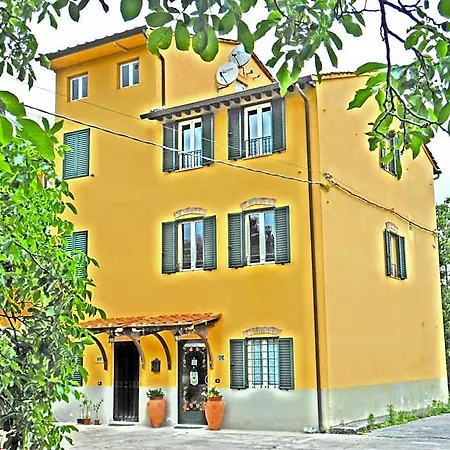 La Corte فندق مبيت وإفطار