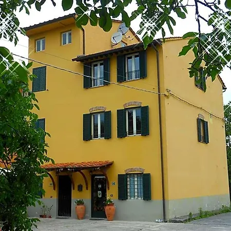 La Corte