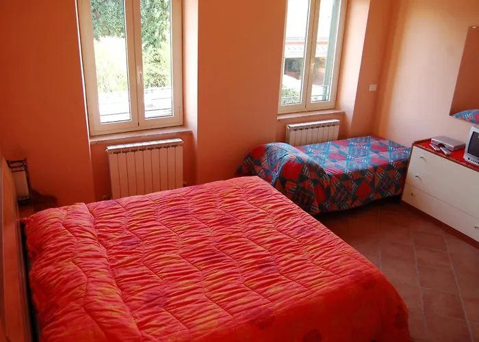 לינה וארוחת בוקר La Corte