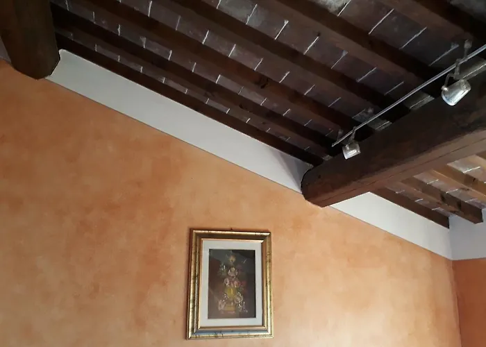 La Corte 3* Capannori